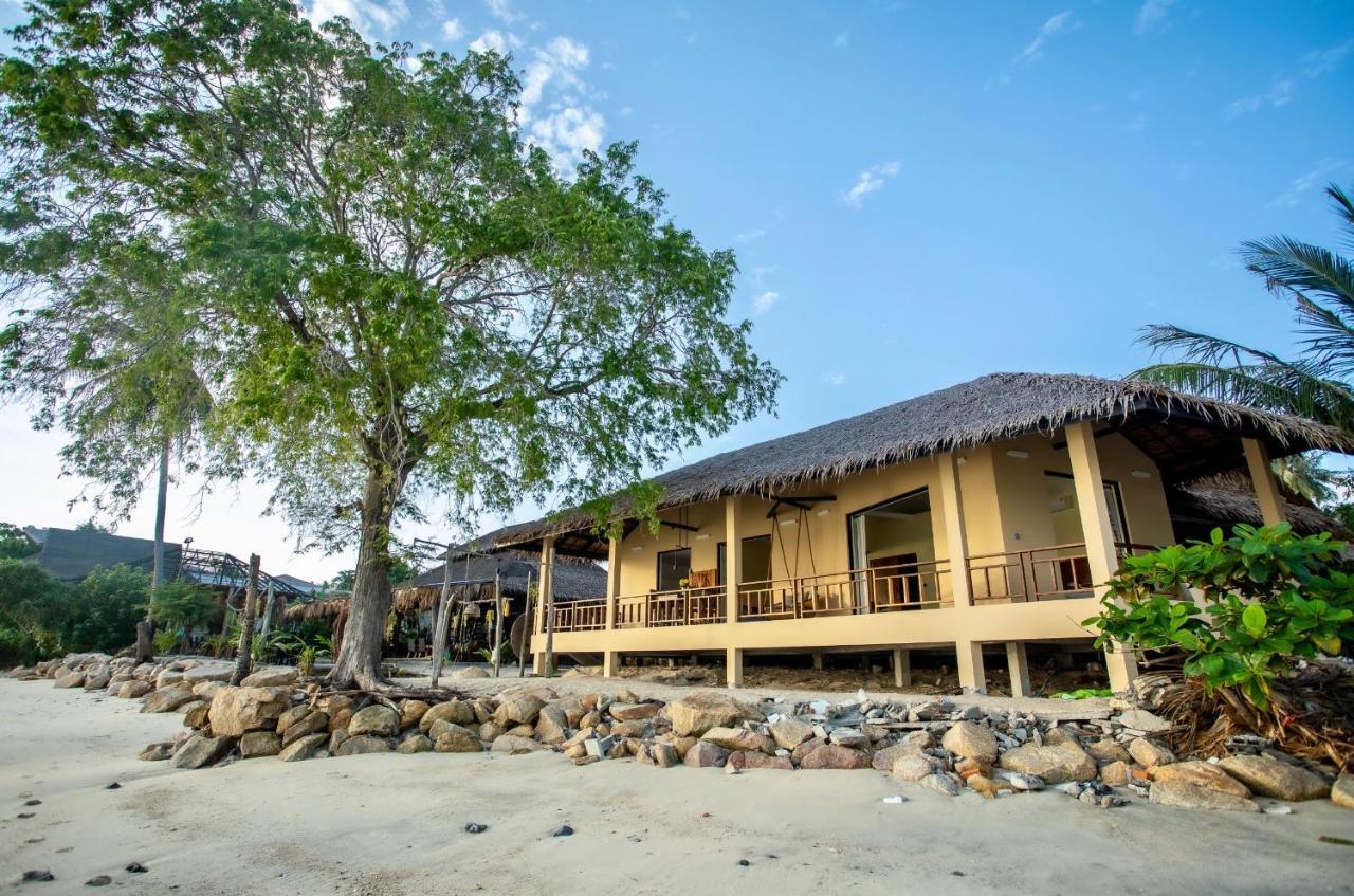 Absolute Beachfront Villas 반 타이 외부 사진