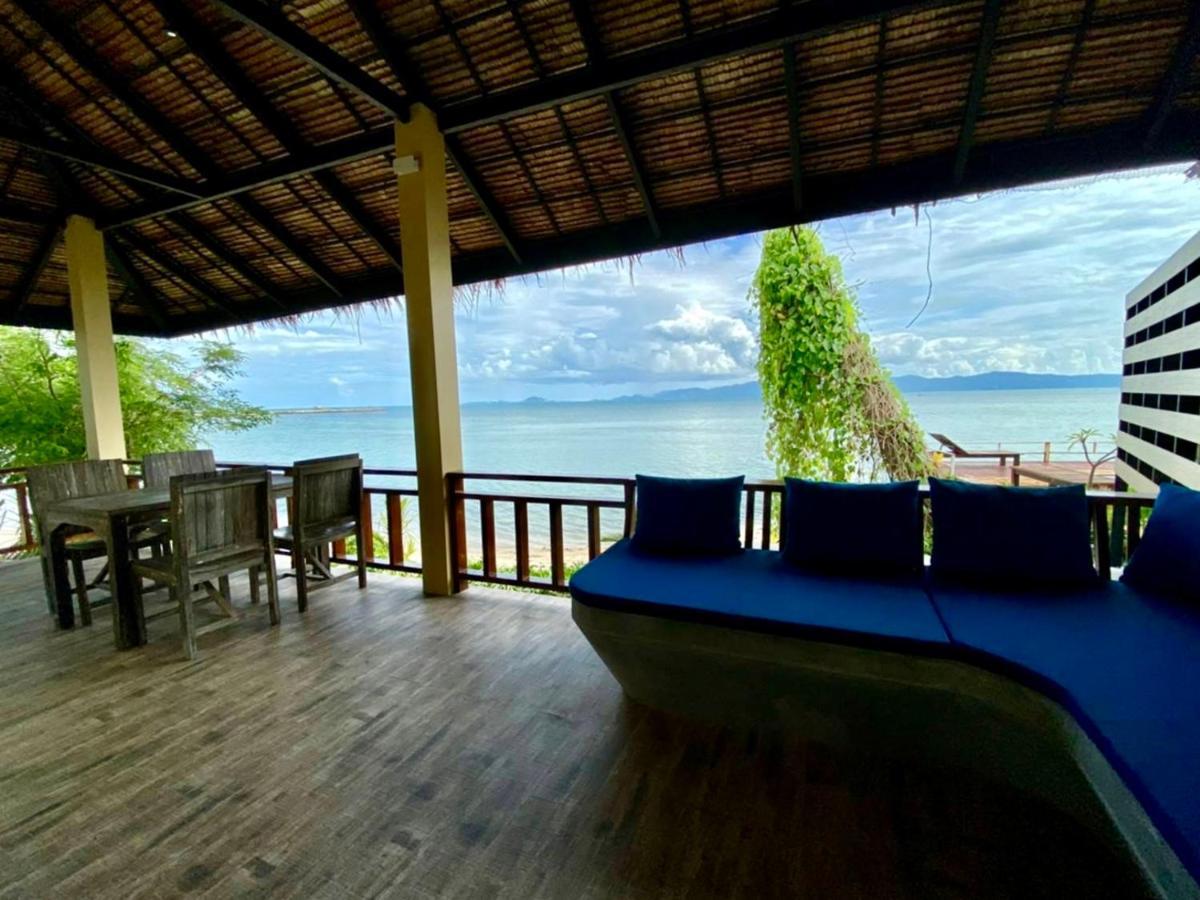Absolute Beachfront Villas 반 타이 외부 사진
