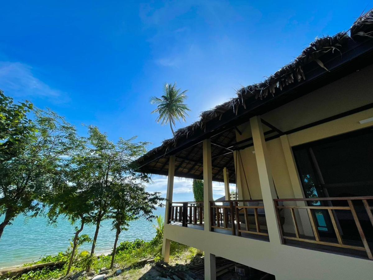 Absolute Beachfront Villas 반 타이 외부 사진