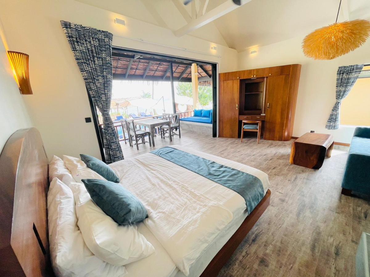 Absolute Beachfront Villas 반 타이 외부 사진