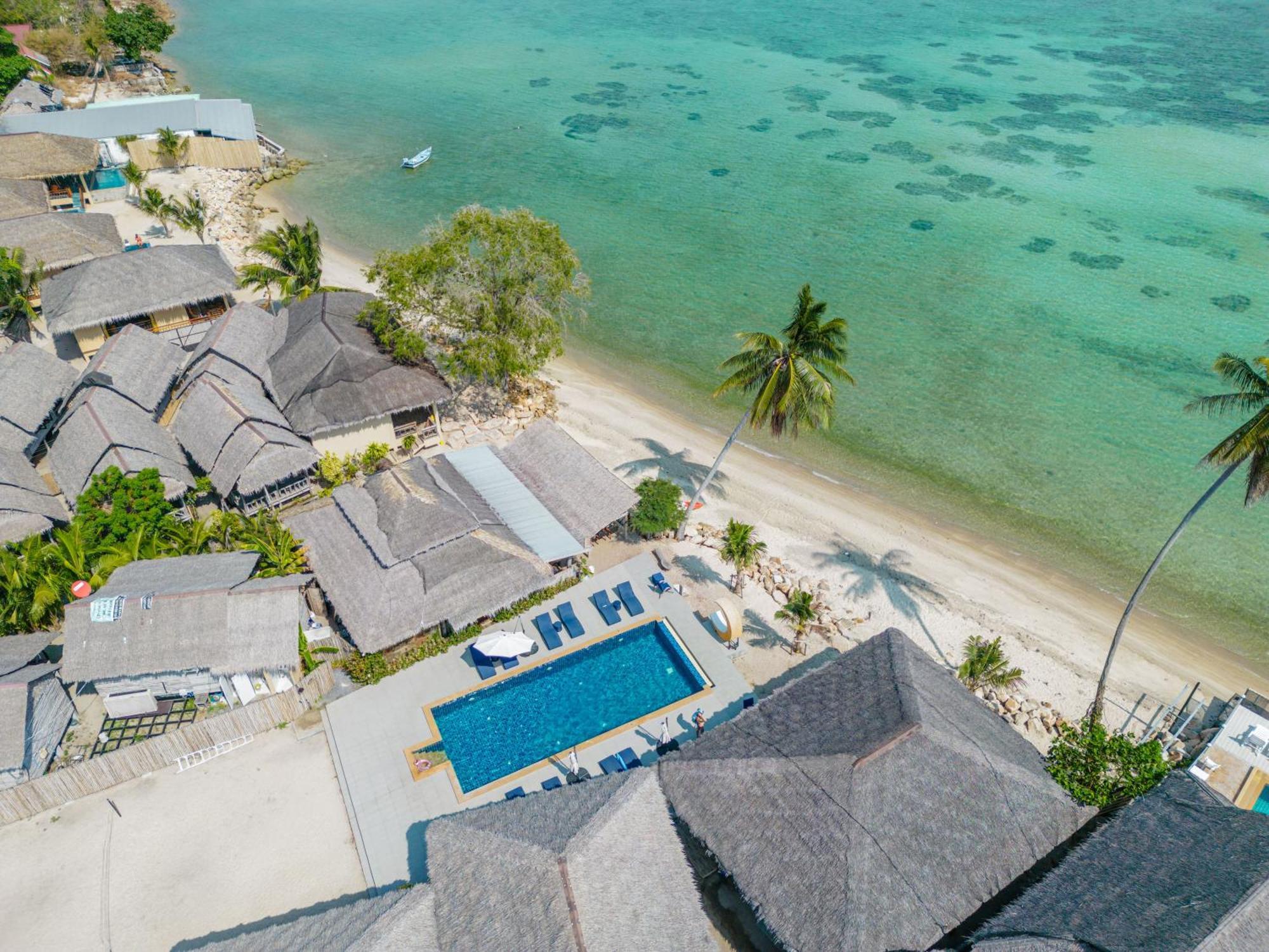 Absolute Beachfront Villas 반 타이 외부 사진
